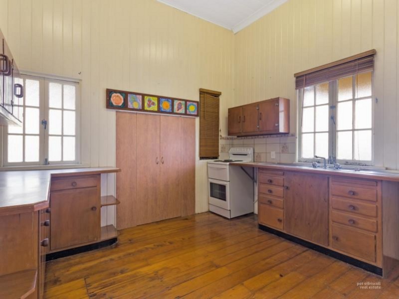 60 Charles Street, Berserker QLD 4701